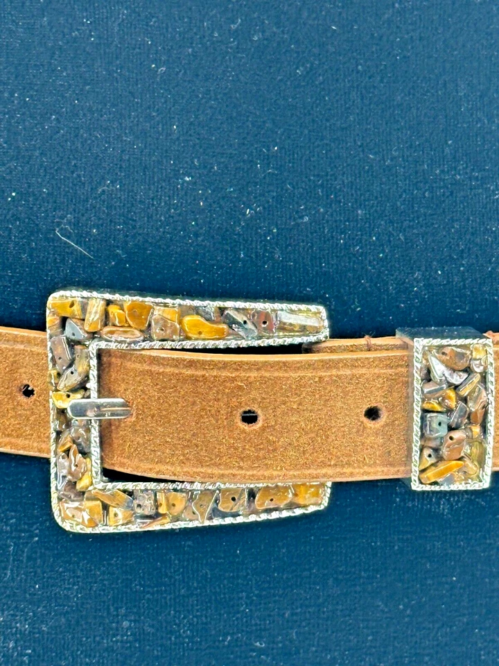 Cinturón para mujer Nine West mediano con hebilla astillada de piedra marrón gamuza cuero genuino Foto 2 de 4