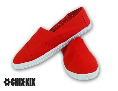 slip on canvas flats