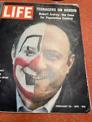 Life Magazine February 20, 1970 - Teenagers on Heroin - College for Clowns