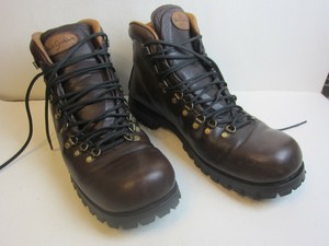 custom hiking boots