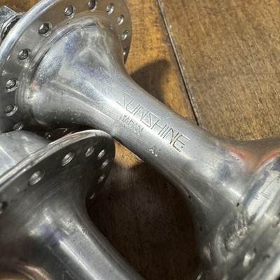 Vintage Sunshine Sealed Bearing Hub Set 36H Nutted Silver Alloy