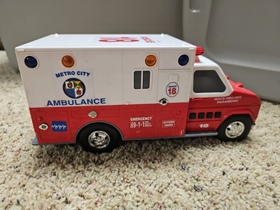 1992 FunRise Metro City Ambulance  Paramedic #18 Emergency Tested Works Vintage