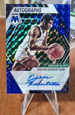 Oscar Robertson 2022-23 Mosaic Autographs Blue 13/25