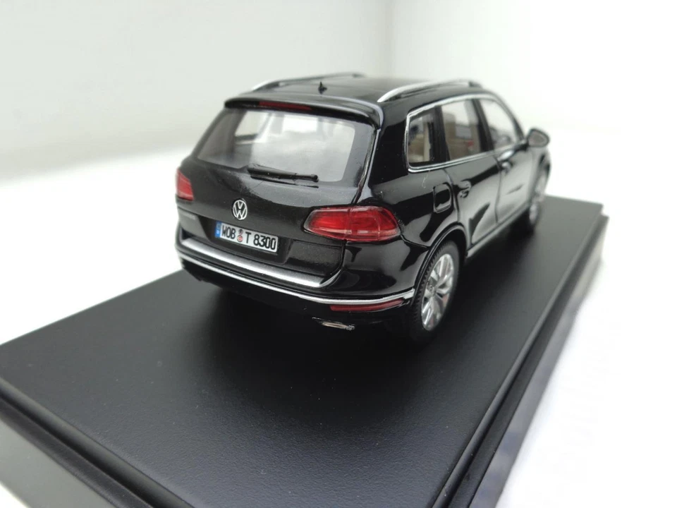 + VOLKSWAGEN VW Touareg 2 Facelift Herpa En 1:43 Negro De 2015 7P1099300AC9X - Imagen 3 de 4