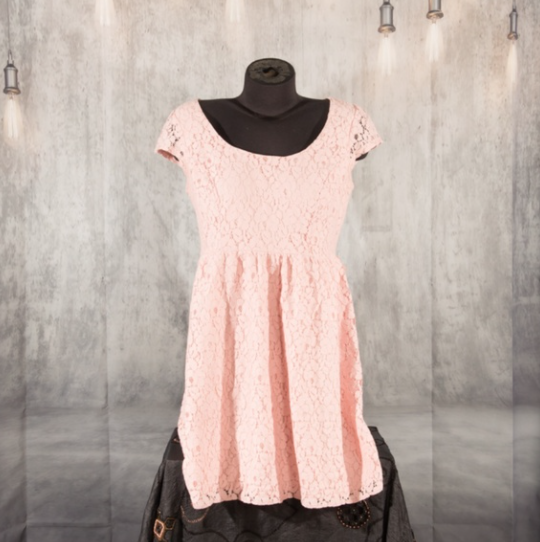 Heartsoul pink sleeveless lace dress size L