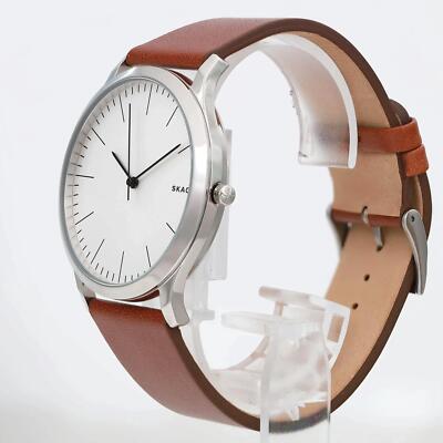 SKAGEN Orologio Jorn Uomo, Quarzo A Tre Lancette, Cassa 41 Mm In Acciaio Riciclato, Cinturino In Acciaio O Pelle