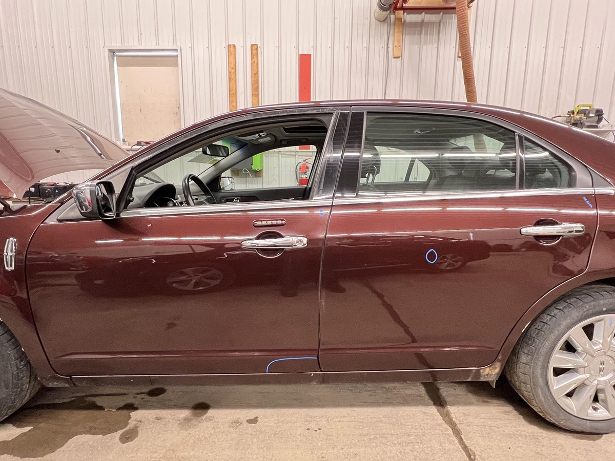 07-12 LINCOLN MKZ DRIVER LEFT FRONT POWER DOOR ASSEMBLY