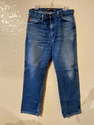 Wrangler fire retardant jeans - size 34x32 - image 1