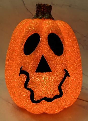 Vintage Seasons Melted Plastic Popcorn Jack O Lantern Lighted Halloween Pumpkin