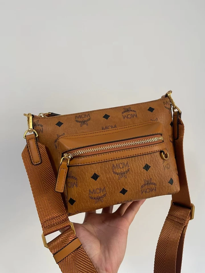New MCM women's bag Classic casual crossbody bag - Image 2 of 4