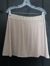 Vanity Fair Lace Trim Nylon 18  Beige Half Slip 11072 Size L/42