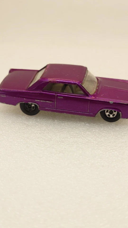 Matchbox Superfast No 22 Pontiac GP Sports Coupe  Purple Used Unboxed - Image 3 of 4