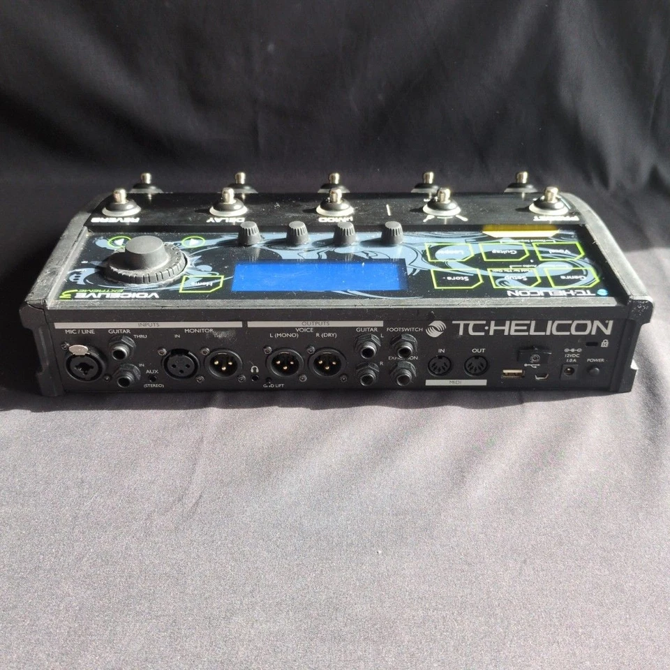 TC-HELICON VOICELIVE 3 Extreme Effector Audio Console VOICE LIVE W/BOX - Image 4 of 4