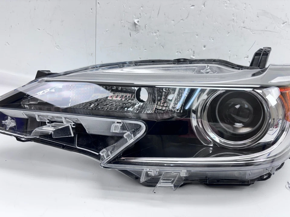 FARO HALÓGENO IZQUIERDO LADO DEL CONDUCTOR OEM TOYOTA SCION TC 2014-2016 81170-21180 Foto 4 de 4