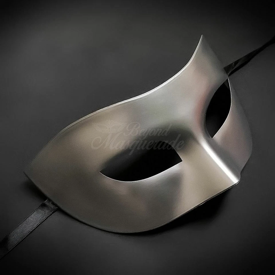 Masquerade Mask for Men Silver Phantom Party Halloween Costume Cosplay Masks - Image 4 of 4