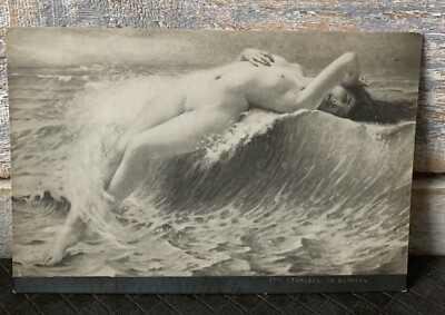 JUGENDSTIL GLAMOUR AKT DIE WELLE RP Postkarte um 1908 von GUILLAUME SEIGNAC