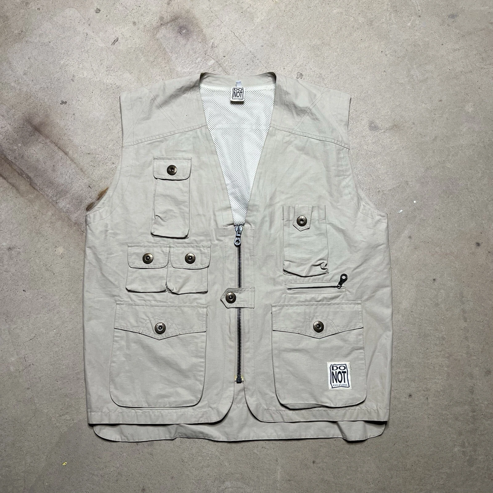 Vintage 90s Do Not Disturb Tan Beige Hunting Fishing Outdoor Vest Large