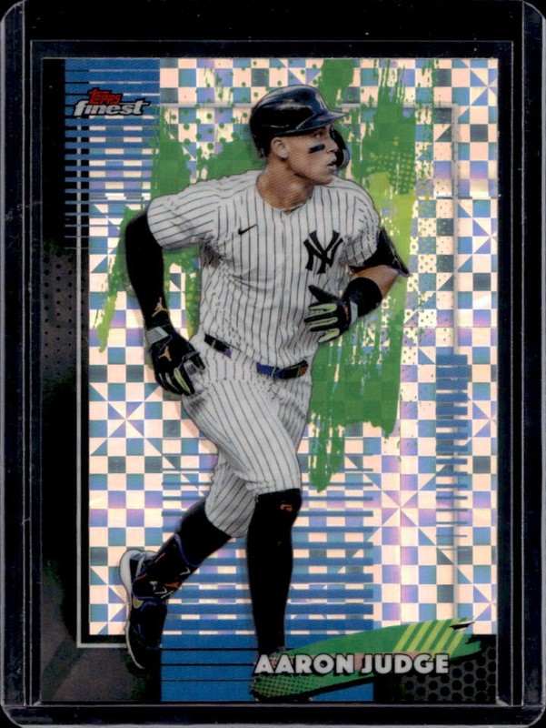2026 Topps Finest Aaron Judge Refractor X-Fractor #99 New York Yankees