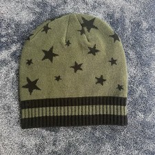 P.J. Savage Green Black Star Beanie Knit Hat Slouchy Winter Cap One Size Warm