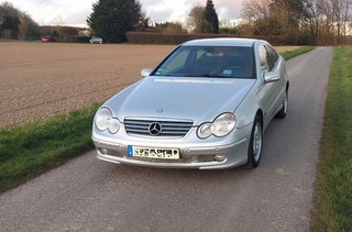 Mercedes Benz C200 Sportcoupé | Voll fahrtüchtiges Bastlerfahrzeug 95.500 km
