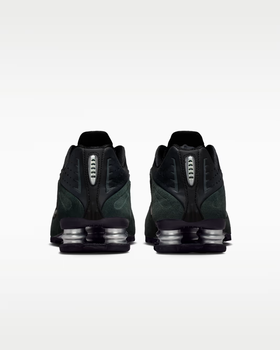 Nike Shox R4 Womens Size 8 Black Metallic Silver Seaweed HQ7739