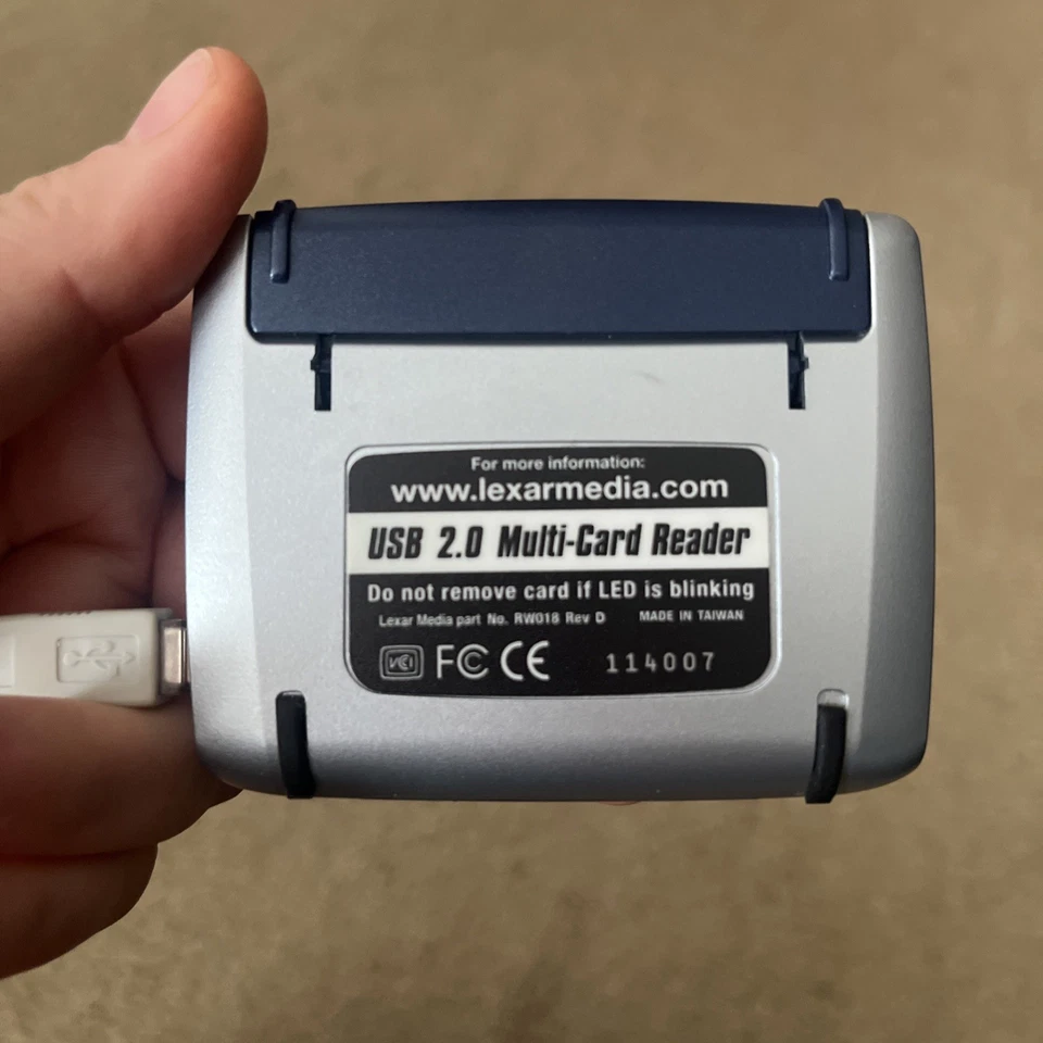 Lexar Media RW018 USB 2.0 High Speed Convenient Size Multi-Card Reader - Image 4 of 4