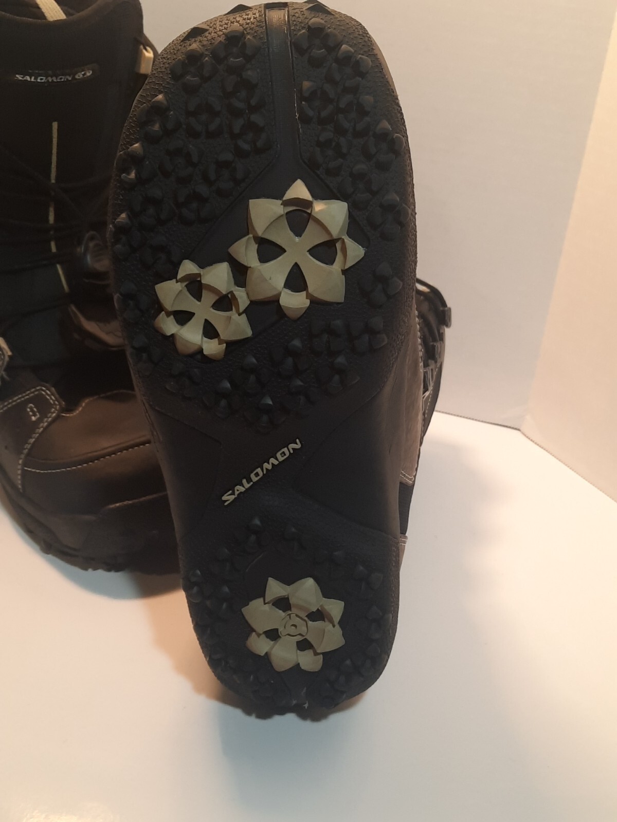 Salomon IVY Women's Snowboard Boots Size USA 8