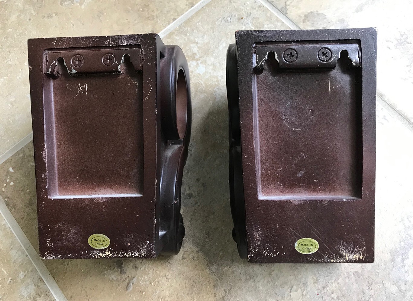 Set of 2 Large Brown Curtain Rod Wall Sconce Corbel Swag Holders 7 x 4.