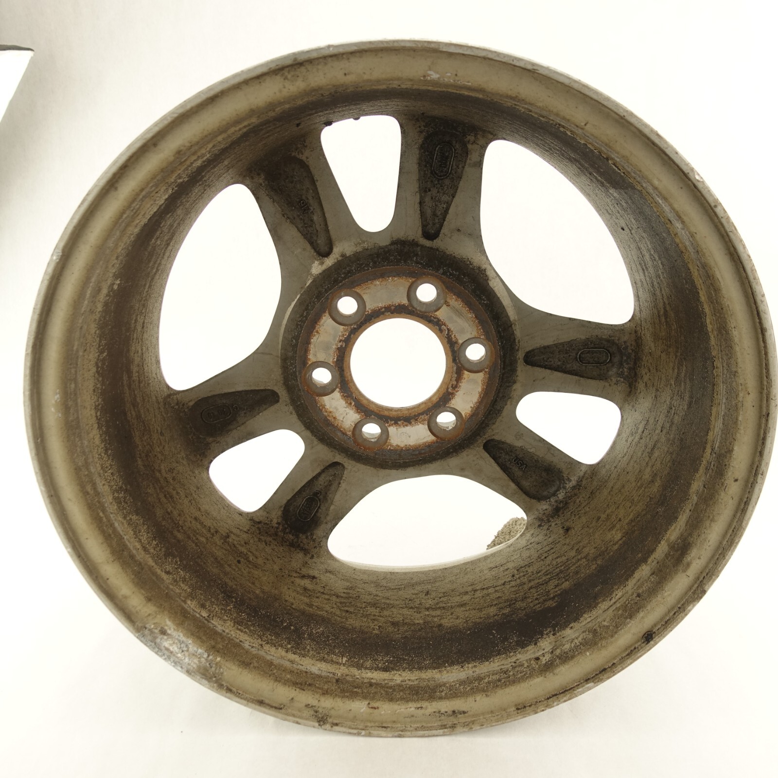 GMC Envoy XL XUV 17 Inch Aluminum Alloy Wheel Rim Ring 2002 2003 2004