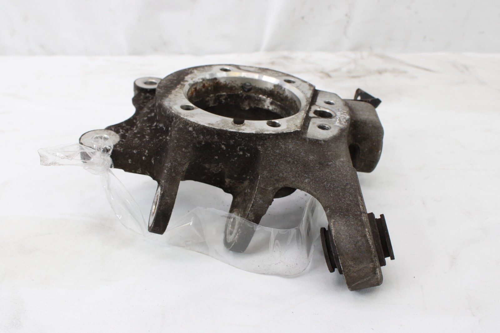 🚀 MASERATI QUATTROPORTE AWD REAR RIGHT SIDE SPINDLE KNUCKLE HUB OEM 2014 - 2016