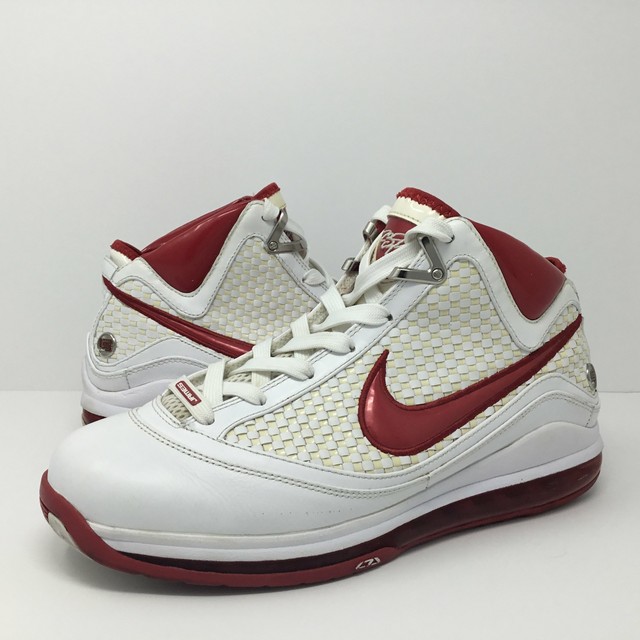 lebron james shoes 7