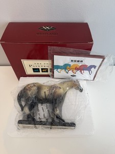 Trail of Painted Ponies RODEO DREAMS / #12213  2005-1E/7827 MANUFACTURE DEFECT