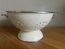 Vintage Cream Enamel Colander Strainer with Handles Country Kitchen Prop 