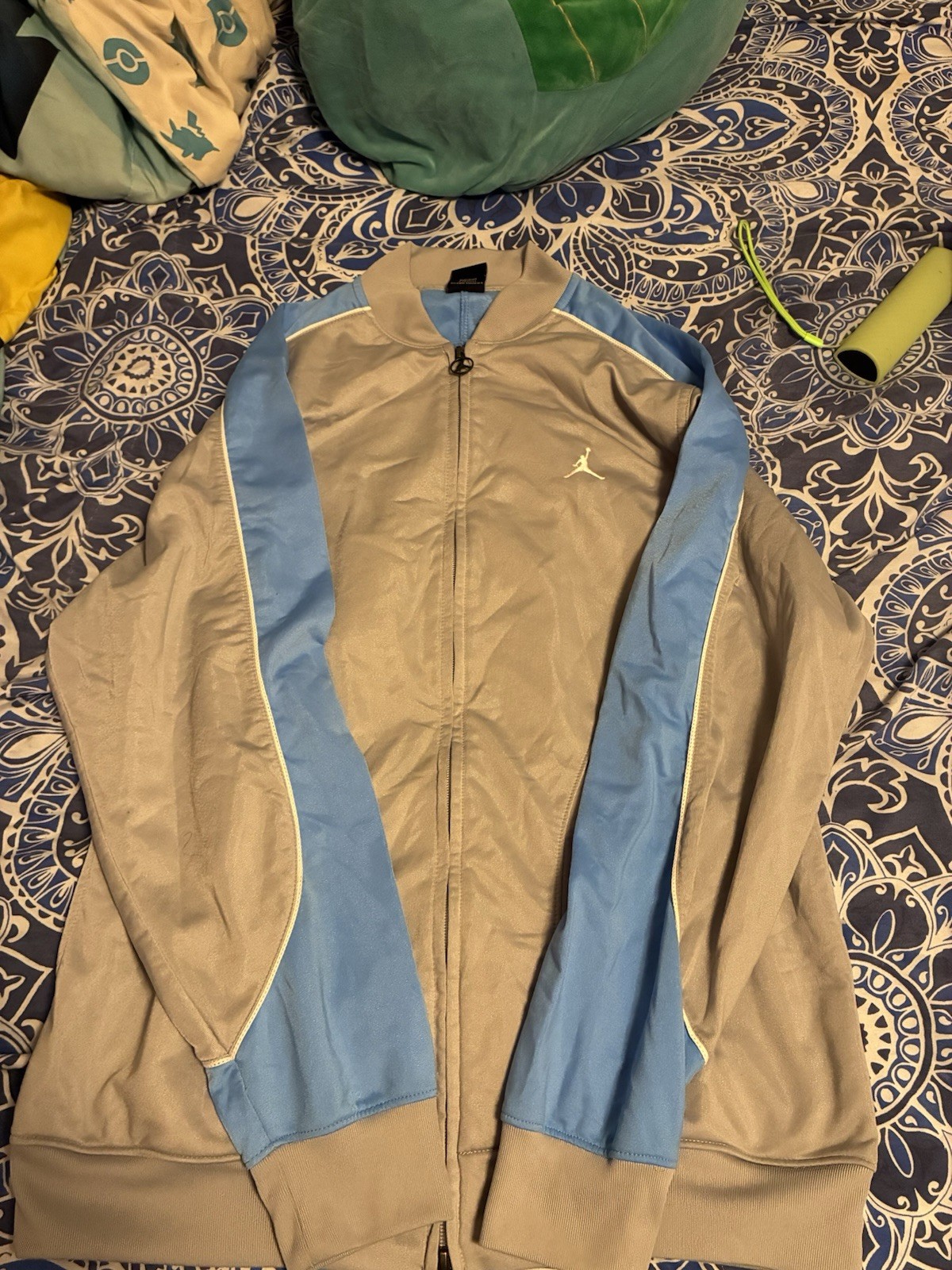 Michael Jordan Track Jacket Zip Up Men's Medium Baby Blue and Grey Nike Air