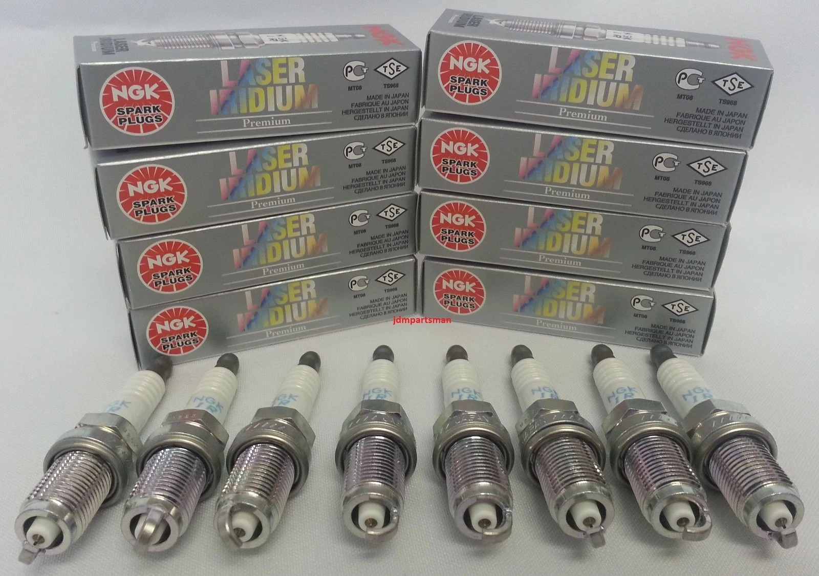 NGK IZTR5B11 / #1465  Laser Iridium Long-Life Spark Plug 8pc Set Pre-Gapped 