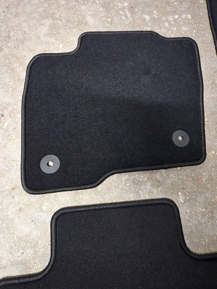 Juego de 4 alfombrillas negras Ford Edge 2023 2024 2025 OEM NUEVAS Foto 2 de 4