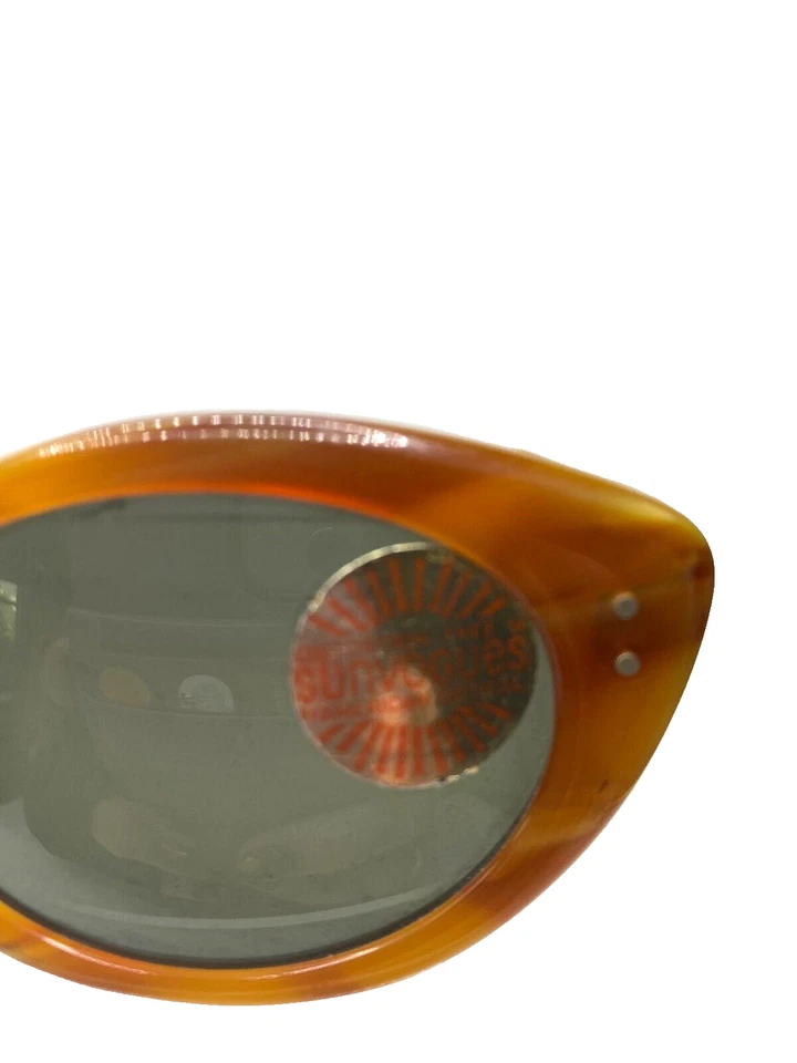 Gafas de sol AMERICAN OPTICAL MODEL Vivacious NUEVO STOCK ANTIGUO Foto 2 de 4