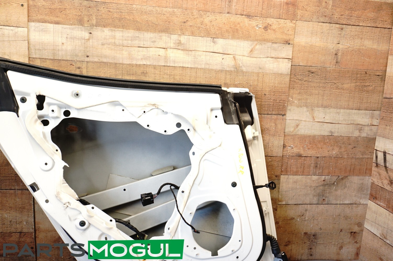 14 15 16 17 Maserati Ghibli Rear Left Pass Door Shell Panel White OEM