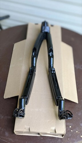 Chief Kontour Dynamic Wall Mount (2 Monitor, Black) K1W220B - 第 4/7 張圖片