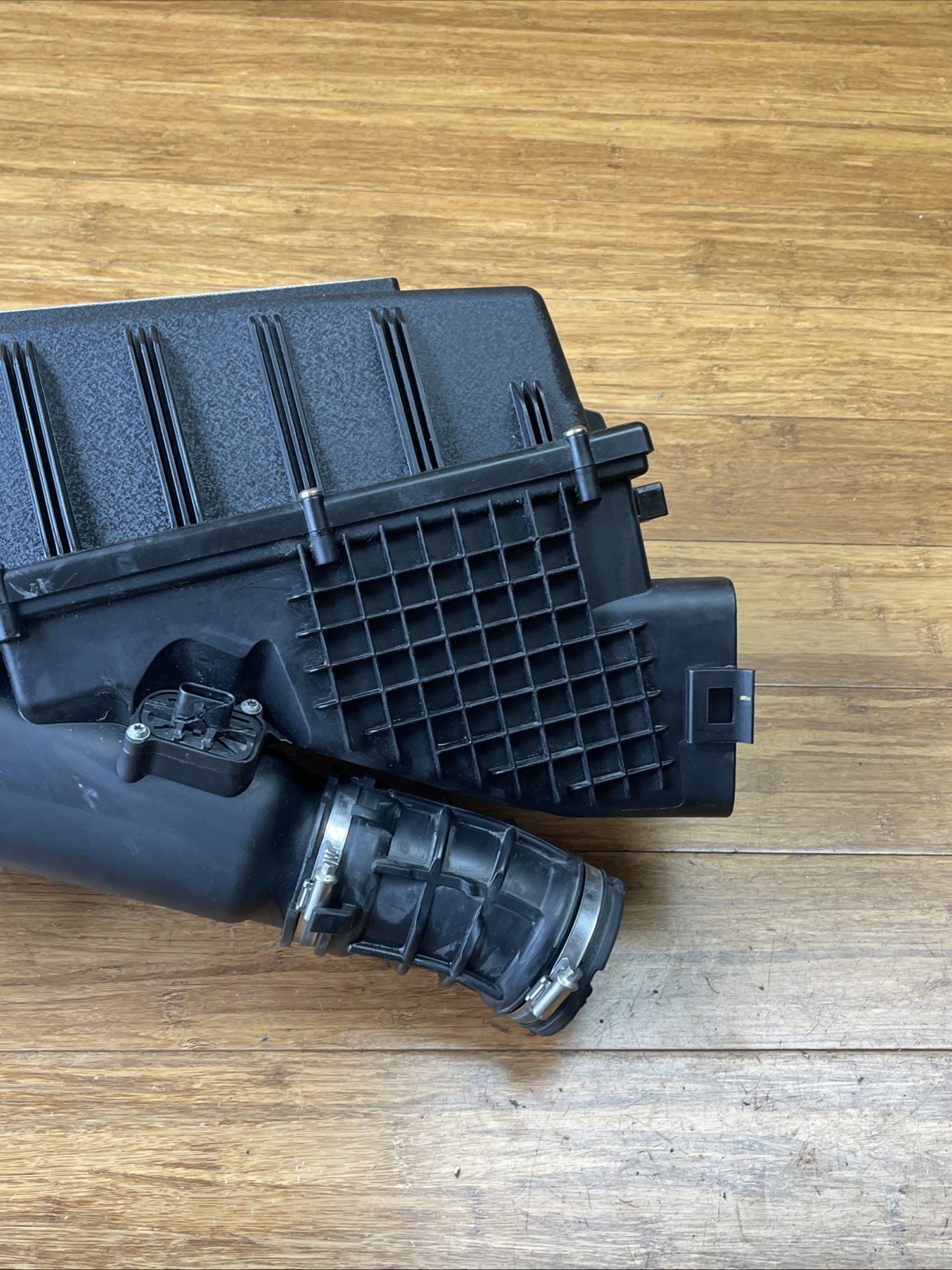 Rolls-Royce Dawn 2009-2023 RIGHT Air filter box