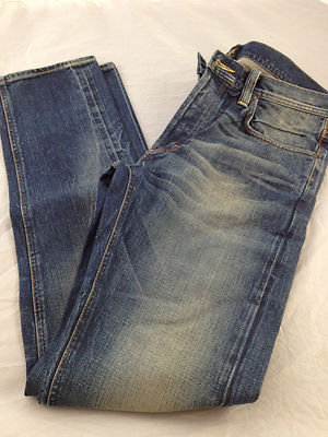 LEE 101S The Original Slim Rider 001 