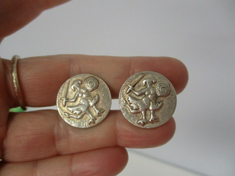 SIGNED RYTOSZTUKA POZNAN STERLING SILVER CUFFLINKS with WARRIOR BIRD SYMBOL - Image 2 of 4