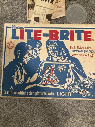 1967 Lite-Brite 5455 (works) With old directions and ads in box with Color Glow
