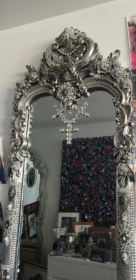 Impresionante espejo de pared único en su tipo incrustado con cristales con plata de ley Foto 3 de 4