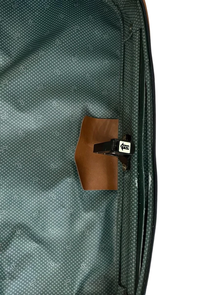 Mala de vestuário Ricardo Beverly Hills 45" transportadora de roupas. ÓTIMO ESTADO - Imagem 3 de 4