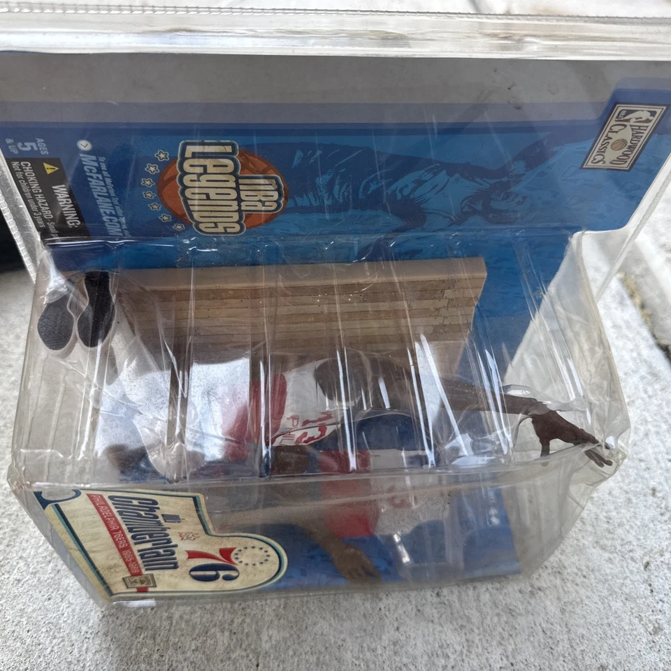 NBA Legends McFarlane Hardwood Classics Wilt Chamberlain 76ers Figure MOC Sealed - Image 3 of 4