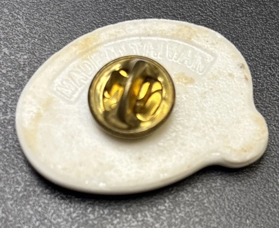 “Jesus Is The Reason For The Season” Ceramic Brooch Lapel Pin Holly Christmas - Image 2 of 4