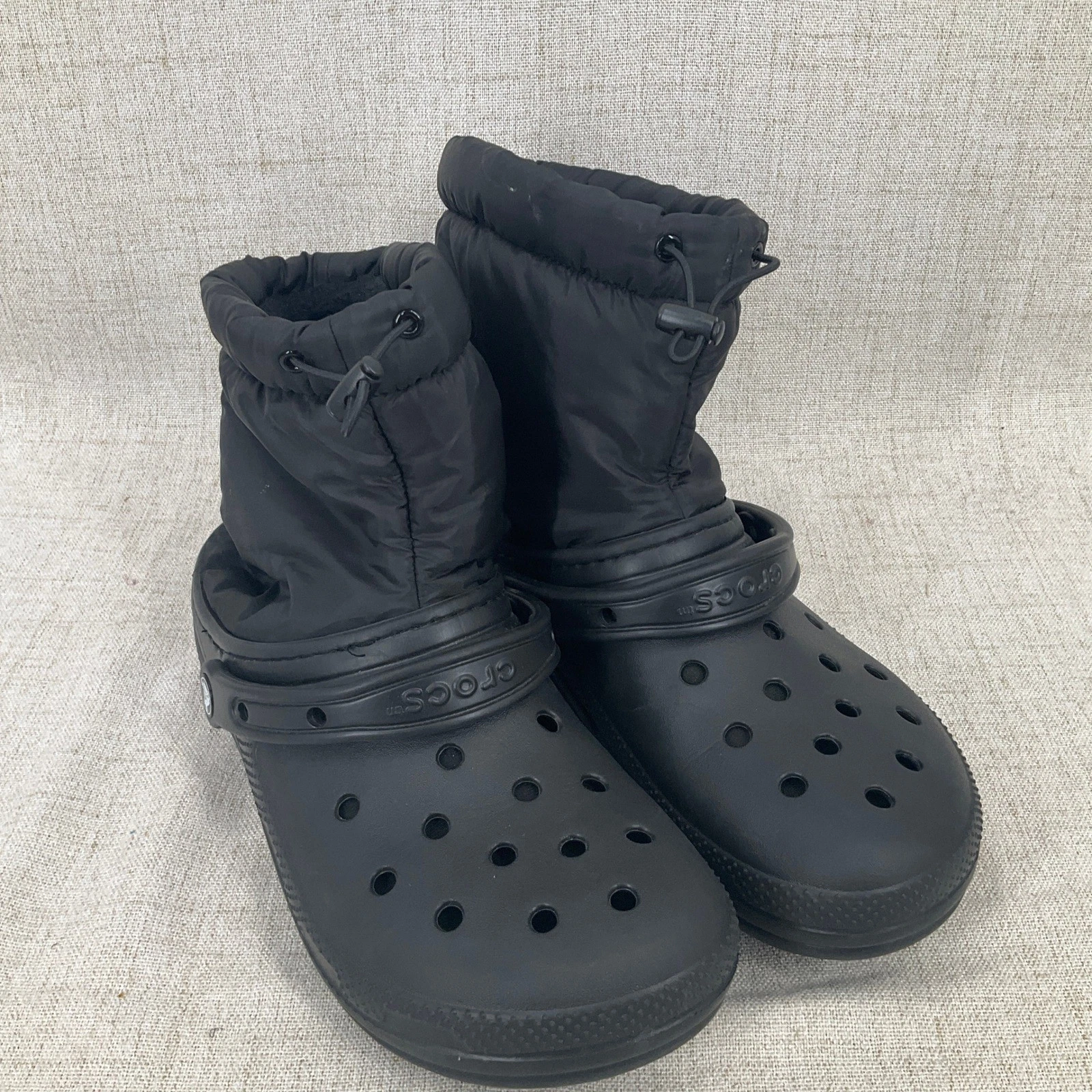 Crocs Classic Lined Neo Puff Boots Mens 9 Womens 11 Black Faux Fur