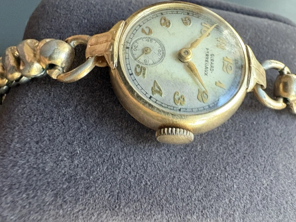 Girard Perreguax 女士复古手表 - 非跑步 — 第 2/4 张图片