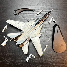 1:100 Diecast Military Model Grumman F-14B Tomcat VF-103 "Jolly Rogers" Fighter